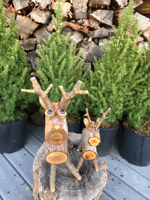 Open image in slideshow, Handcrafted Wooden (Sassafras) Reindeer
